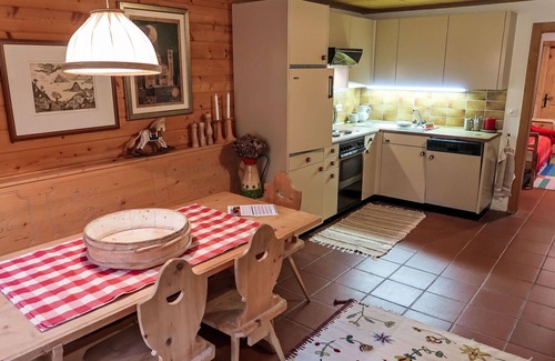 Riom-Parsonz Apartment | Lovely apartment for 6 people with patio and panoramic view