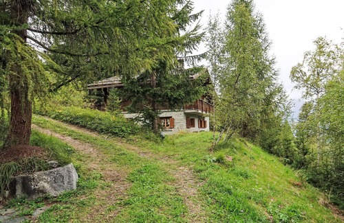 Riom-Parsonz Apartment | Lovely apartment for 6 people with patio and panoramic view