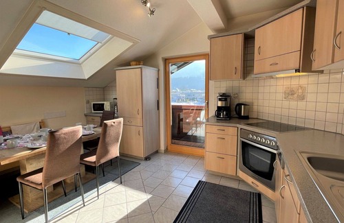 Bad Haering Apartment | Lovely apartment for 6 people with WIFI, TV, terrace and panoramic view