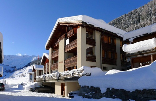 Tujetsch Apartment | Lovely apartment for 6 people with WIFI, TV, patio and panoramic view