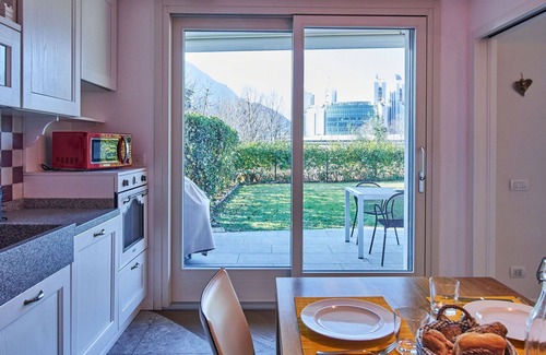 Lecco Apartment | Lovely apartment for 6 people with WIFI, TV and patio
