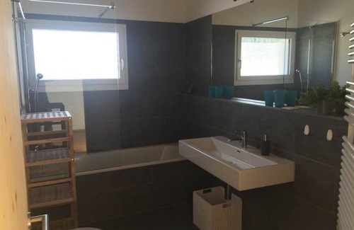 Valbella Apartment | Lovely apartment for 8 people with WIFI, TV and balcony