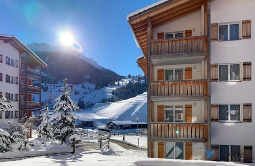 Savognin Apartment | Lovely apartment for 8 guests with WIFI, TV, terrace and panoramic view