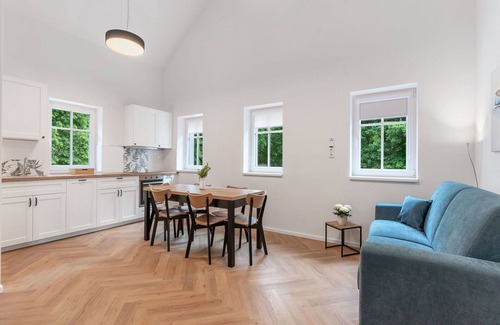 Hrensko Apartment | Lovely apartment for 6 guests with WIFI, TV, patio and pets allowed