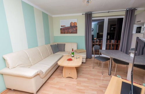 Stangerode Apartment | Lovely apartment for 2 guests with WIFI, TV and patio