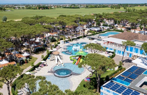 Cavallino-Treporti Apartment | Lovely apartment for 8 guests with WIFI, A/C, TV and patio