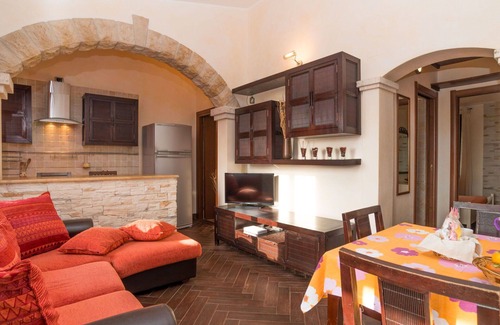 Costa Rei Apartment | Lovely apartment for 4 guests with A/C, TV, terrace and pets allowed