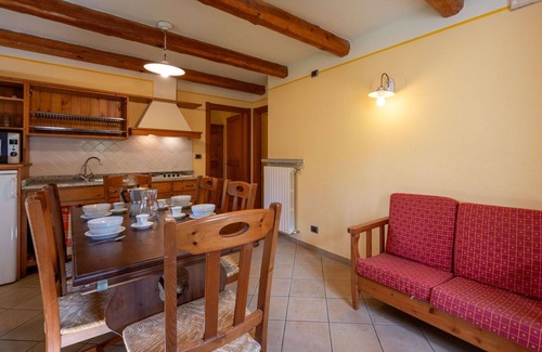 Sampeyre Apartment | Lovely apartment for 4 guests with WIFI, pool, TV and terrace