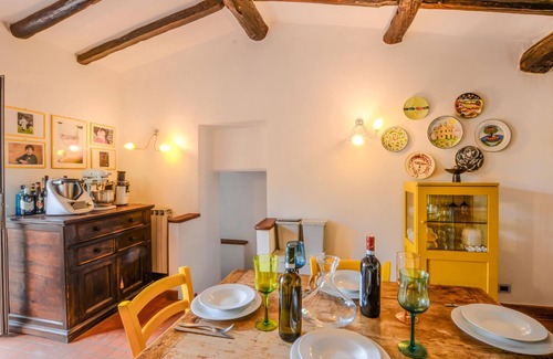 Cogorno Apartment | Lovely apartment in Cogorno with WiFi