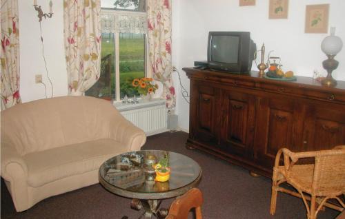 Saaxumhuizen Apartment | Lovely Apartment In Saaxumhuizen