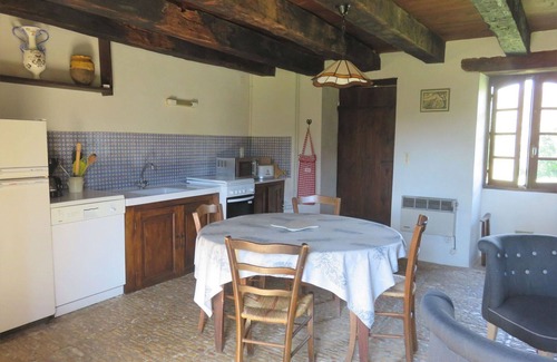 Jayac House | Lovely apartment in villa for 4 people with WIFI, TV and pets allowed