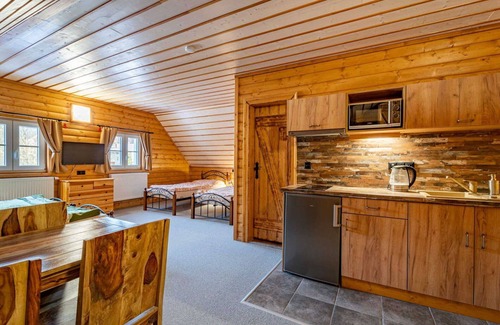 Rokytnice nad Jizerou Villa | Lovely apartment in villa for 24 guests with WIFI, TV, patio, pets allowed and panoramic view