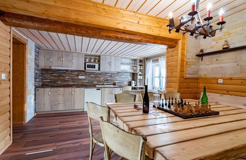 Rokytnice nad Jizerou Villa | Lovely apartment in villa for 12 guests with WIFI, TV, patio, pets allowed and panoramic view