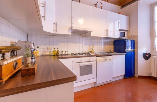 Borgo Ticino Apartment | Lovely apartment for 7 people with WIFI, TV and patio