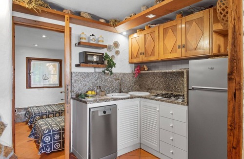 Villaggio Piras Apartment | Lovely apartment for 6 people with WIFI, A/C, pool, TV, patio and pets allowed