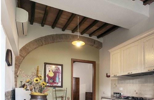 San Gimignano Apartment | Lovely apartment for 4 people with WIFI, pool, A/C, pets allowed and panoramic view