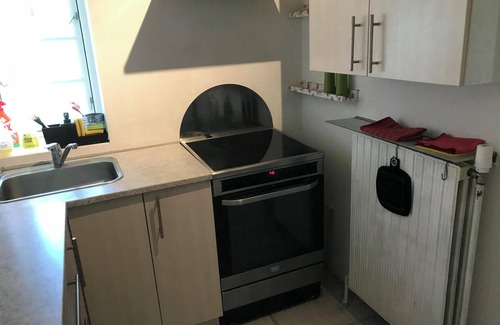 Gentofte Condo | Lovely apartment on 2 levels of 125 sqm. in a nature area. Walking distance to S-trains and buses