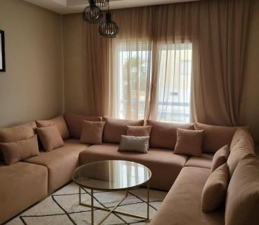 Miramar Apartment | Lovely Appart, terrace, opposite the beach