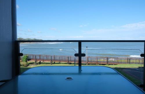 Gonubie Apartment | Lovely beach getaway in gonubie.