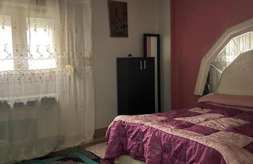 Hada'iq al-Qubbah Apartment | Lovely bedroom in downtown