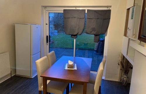 Havering Park House | Lovely Contractor/family House London