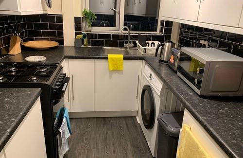 Havering Park House | Lovely Contractor/family House London