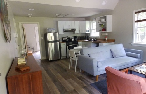 Saugerties Apartment | Lovely Creekside Duplex Close To Woodstock And Saugerties