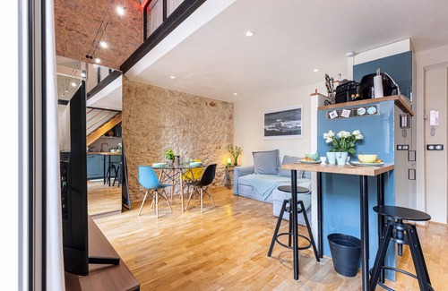 Le Piol Apartment | LOVELY DUPLEX IN THE GAMBETTA/GROSSO AIR-CON DISTRICT