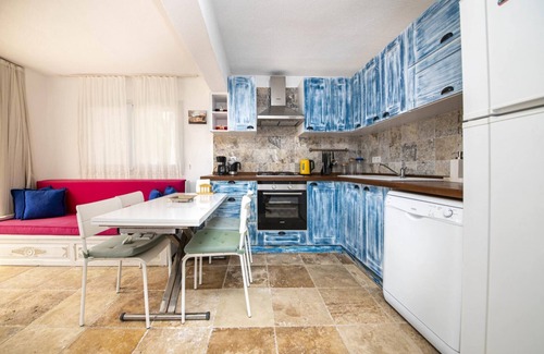 Golturkbuku Apartment | Lovely Flat with Pool and Nature View in Bodrum