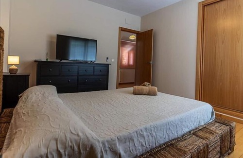 Las Jaras House | Lovely holiday home in Cordoba near the lake