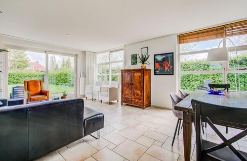 Zeewolde House | Lovely holiday home in Zeewolde with a swimming pool