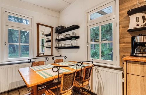 Municipality of Boekel House | Lovely holiday home with spa in the forest