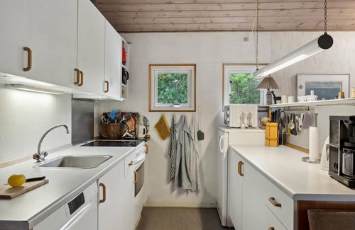 Ans House | Lovely home in Ans By with WiFi