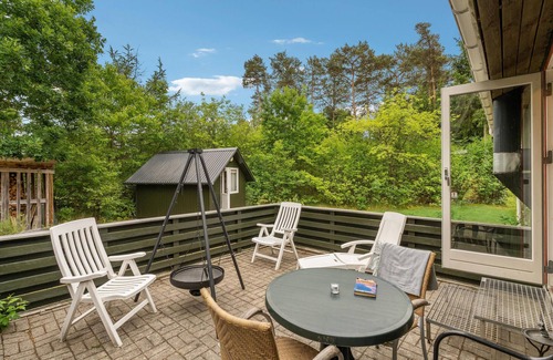 Ans House | Lovely home in Ans By with WiFi