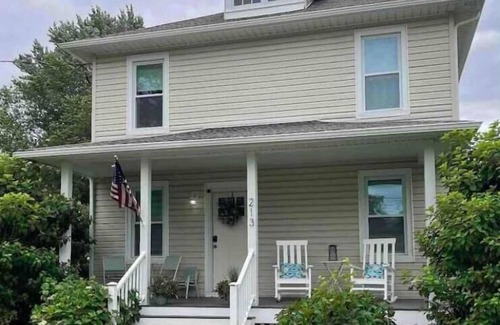 Chestertown House | Lovely Home in Chestertown Which Sleeps 7 - Free EV Charging for guest