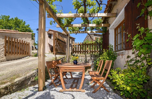 Coti-Chiavari House | Lovely home in Coti Chiavari with WiFi