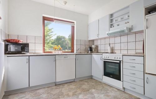 Dronninglund House | Lovely Home In Dronninglund With Wifi
