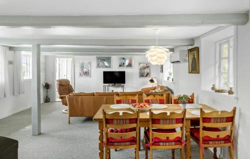 Faxe House | Lovely Home In Faxe With Wifi