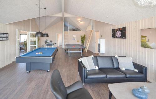 Grenaa House | Lovely Home In Grenaa With Sauna