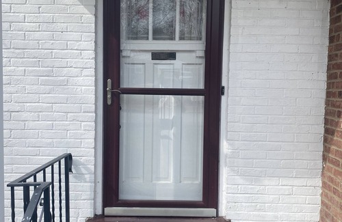 Troy House | Lovely home in historic, residential neighborhood close to RPI