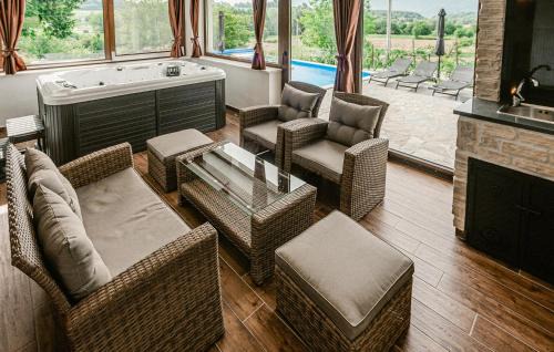 Varazdin House | Lovely Home In Lepoglava With Sauna