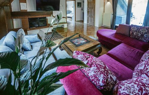 Varazdin House | Lovely Home In Lepoglava With Sauna