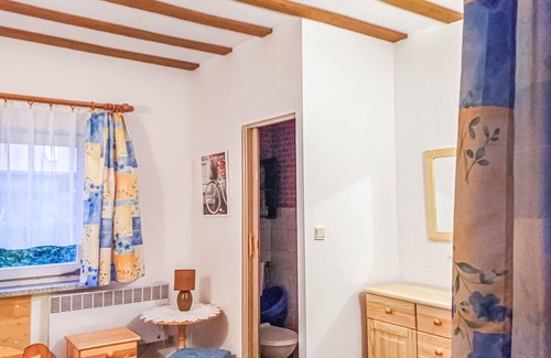 gmina Nowogrodek Pomorski House | Lovely home in Parzensko with sauna