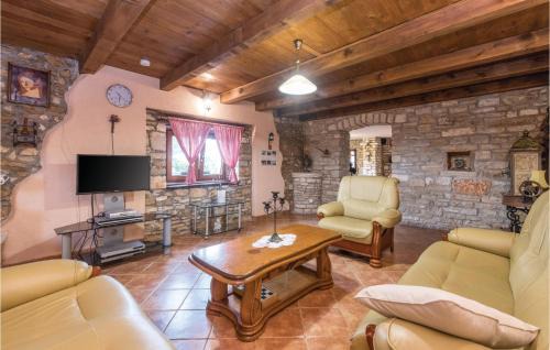 Puntera House | Lovely Home In Puntera