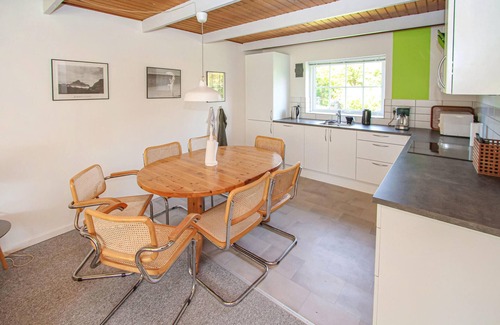 Marup House | Lovely home in Samsø with kitchen