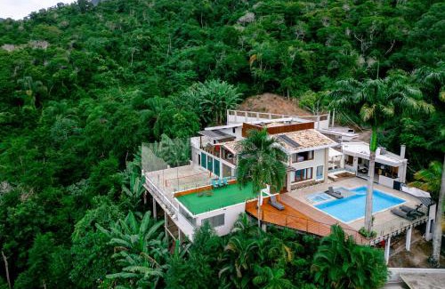 Prainha House | Lovely House Heated Pool Beach Tennis 900m Beach
