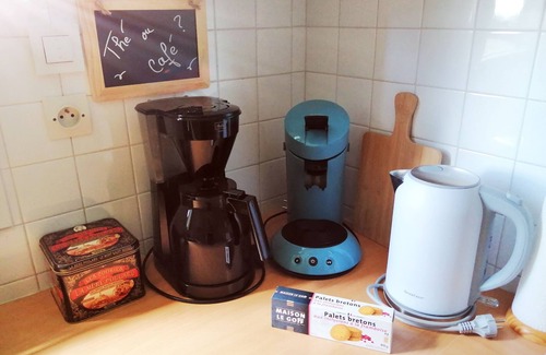 Locquirec Apartment | Lovely new apartment, right on the water!