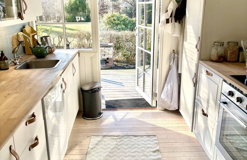 Melby Cottage | Lovely newly renovated cottage with room for a large family.