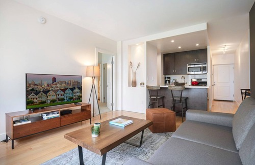 Lower Nob Hill Apartment | Lovely Nob Hill 1BR w/Gym + Sauna near Union Square by Blueground