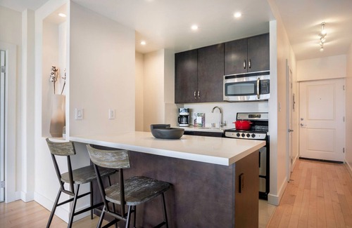 Lower Nob Hill Apartment | Lovely Nob Hill 1BR w/Gym + Sauna near Union Square by Blueground